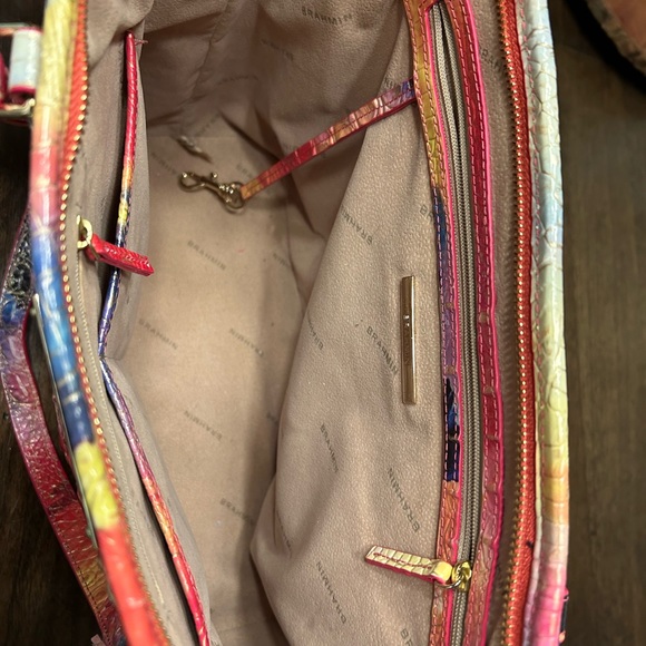 Dandy Melbourne-Brahmin handbag. - Picture 4 of 6